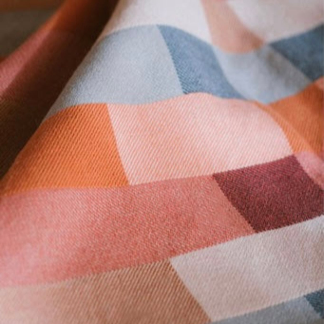 Mungo Double Cotton Blanket - Wild Fire close up