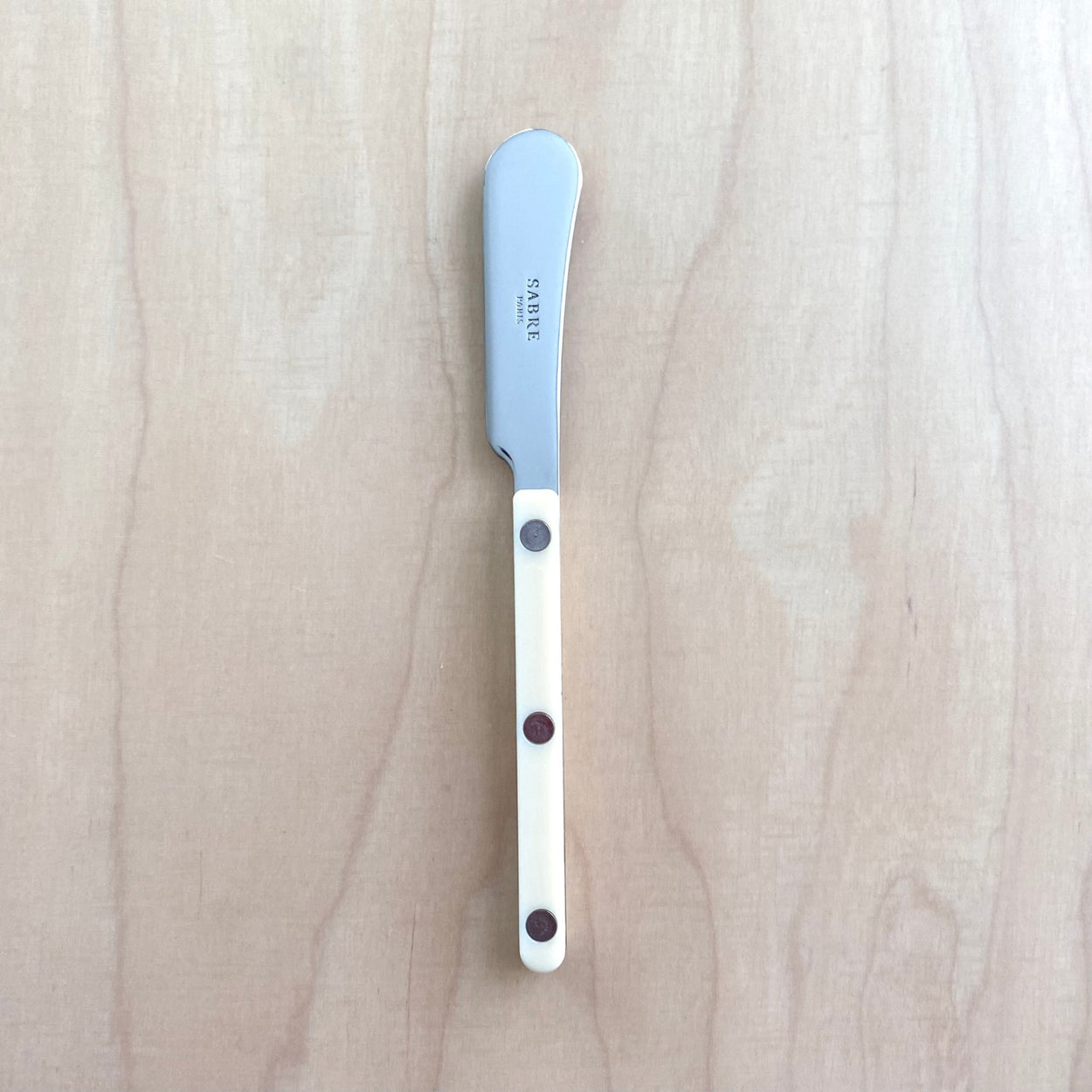Sabre Paris Bistrot Butter Spreader in Ivory