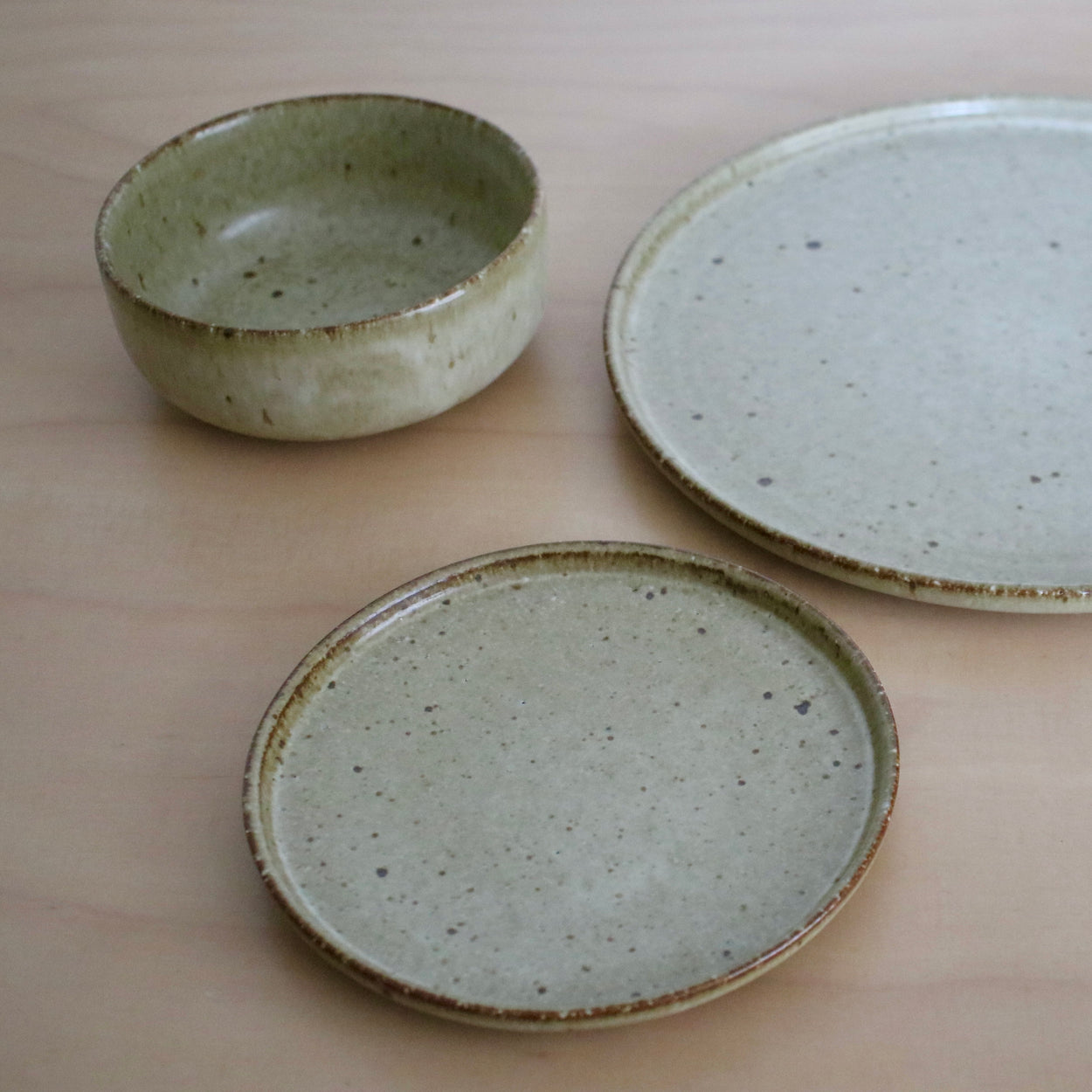 Japanese Jupiter Side Plate with dinner plate and bowl