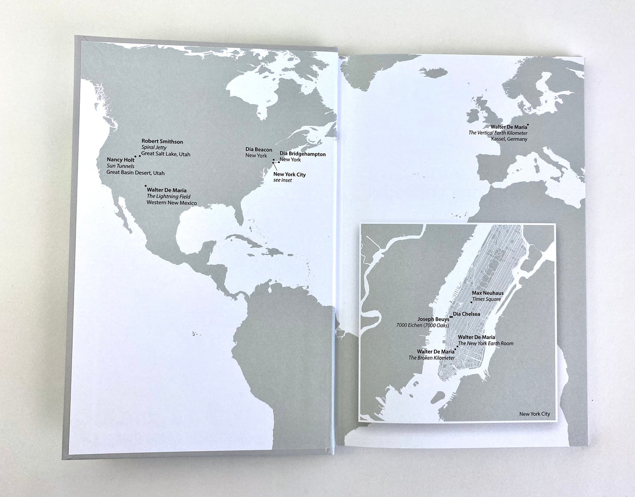 Dia: An Introduction to Dia's Locations and Sites Book inside cover map