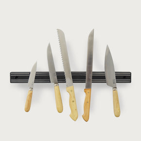 Pallares Solsona Box Wood Stainless Steel Kitchen knives on magnetic rack